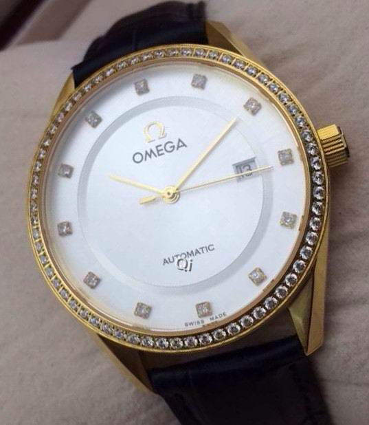 OMEGA Watch 528